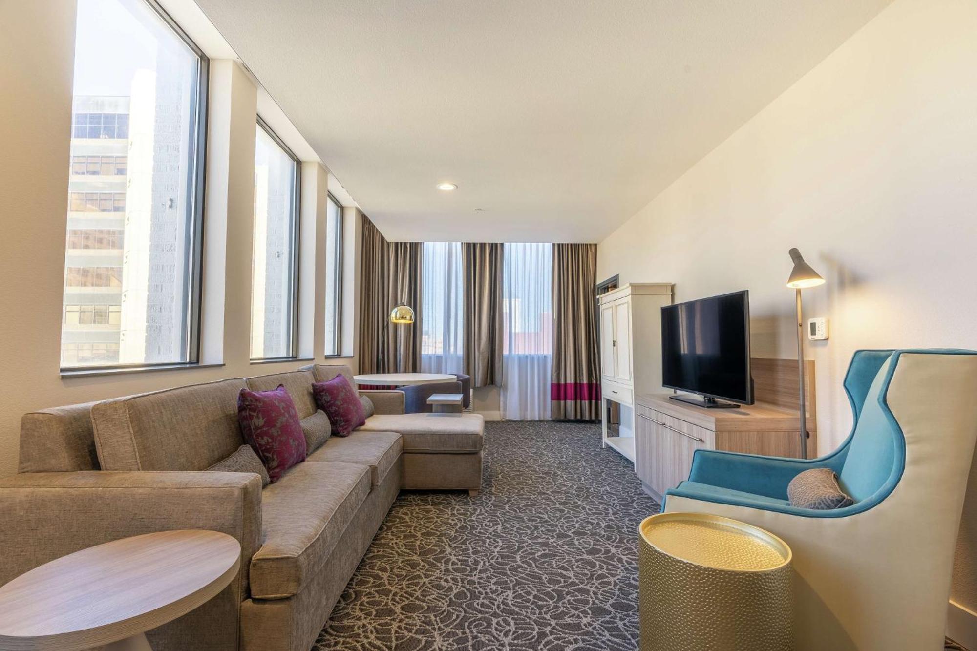 Hilton Garden Inn Wichita Downtown, Ks Eksteriør bilde