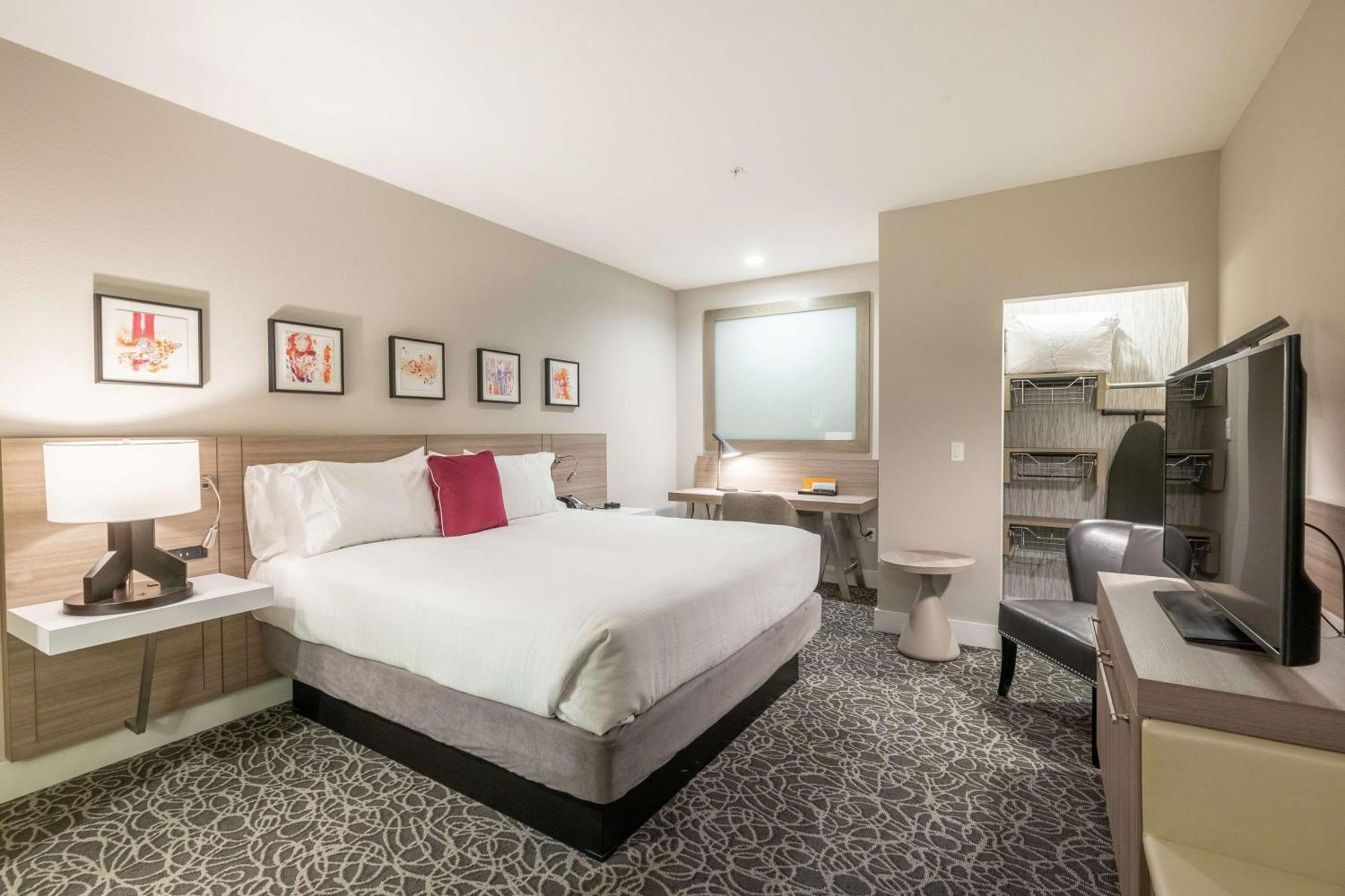 Hilton Garden Inn Wichita Downtown, Ks Eksteriør bilde