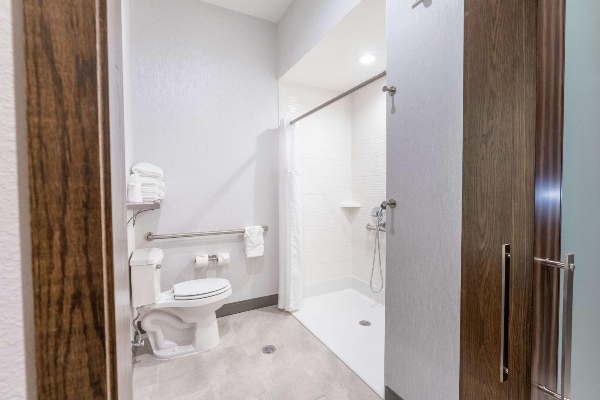 Hilton Garden Inn Wichita Downtown, Ks Eksteriør bilde